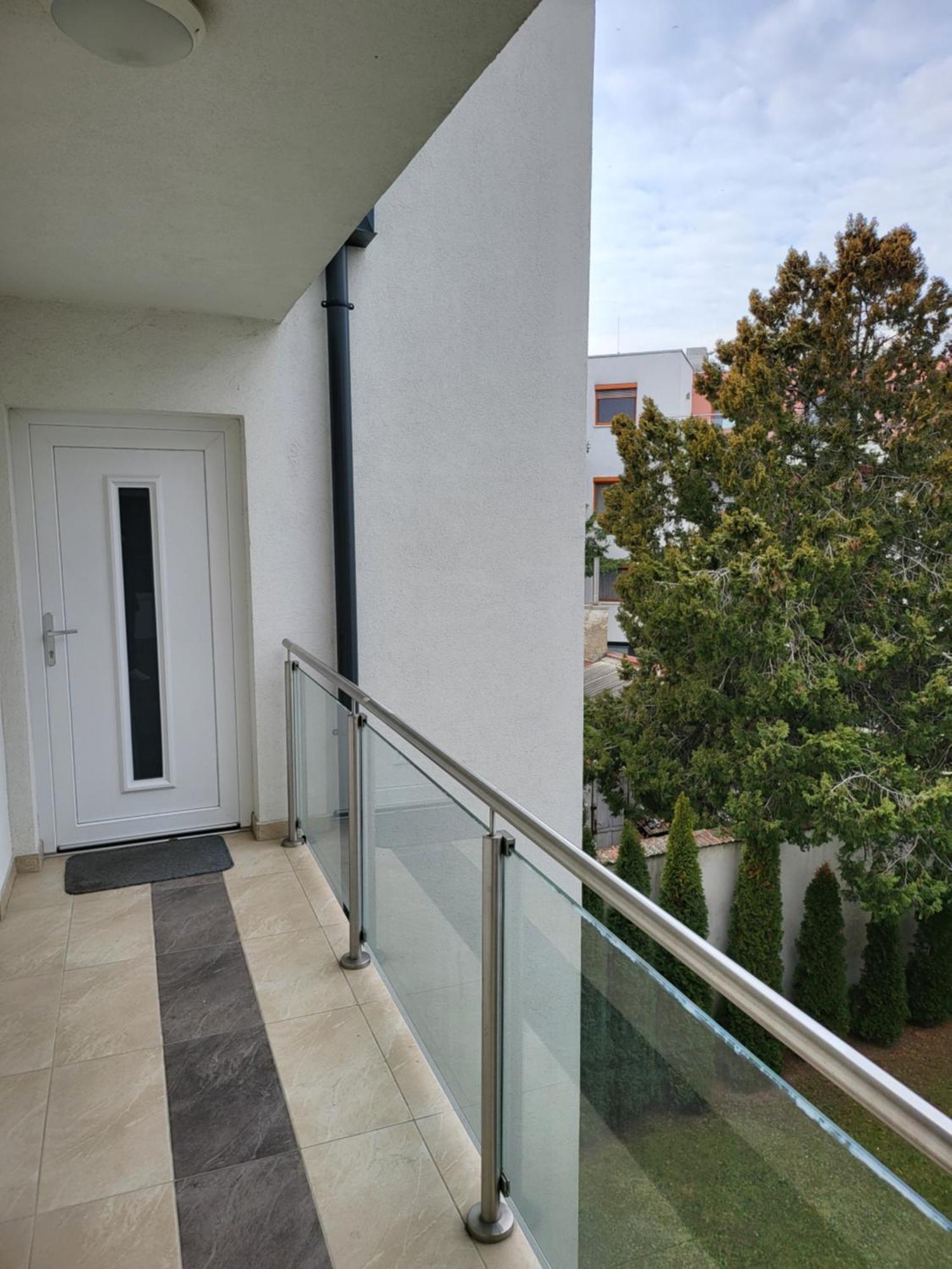 Triangol Apartman: Fuerdo, Belvaros, Apartment