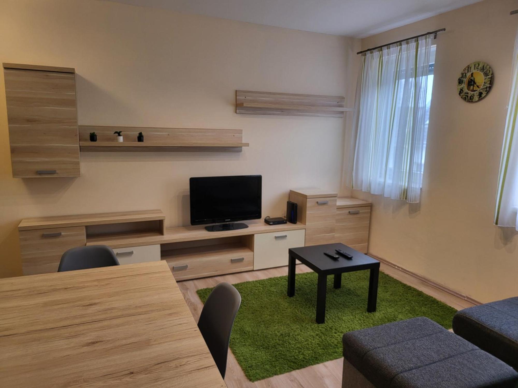 Triangol Apartman: Fuerdo, Belvaros, Apartment Gyor